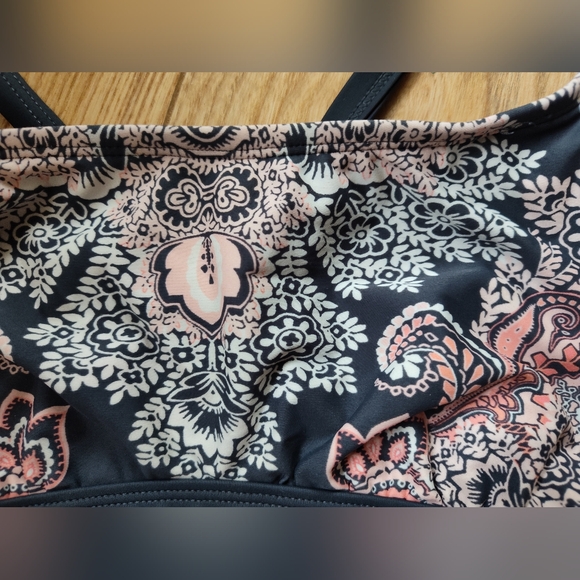 Bikini top Summer Sale 🌼 - Picture 2 of 8